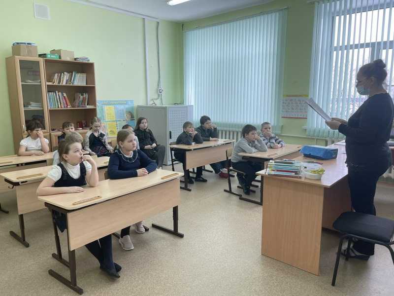 «У ВОЙНЫ НЕ ДЕТСКОЕ ЛИЦО»