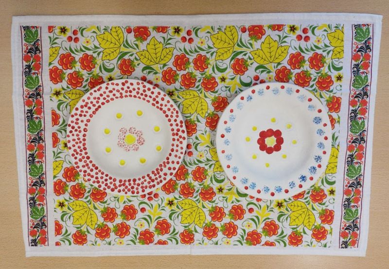 Декоративная тарелочка из глины