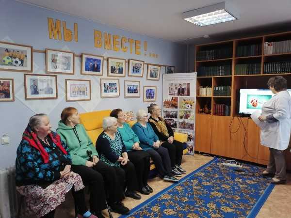Беседа с фельдшером в отделении 