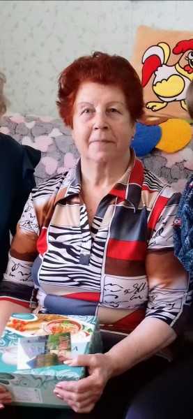Поздравление жительницы отделения 