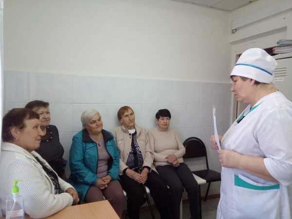 Беседа с фельдшером в отделении 