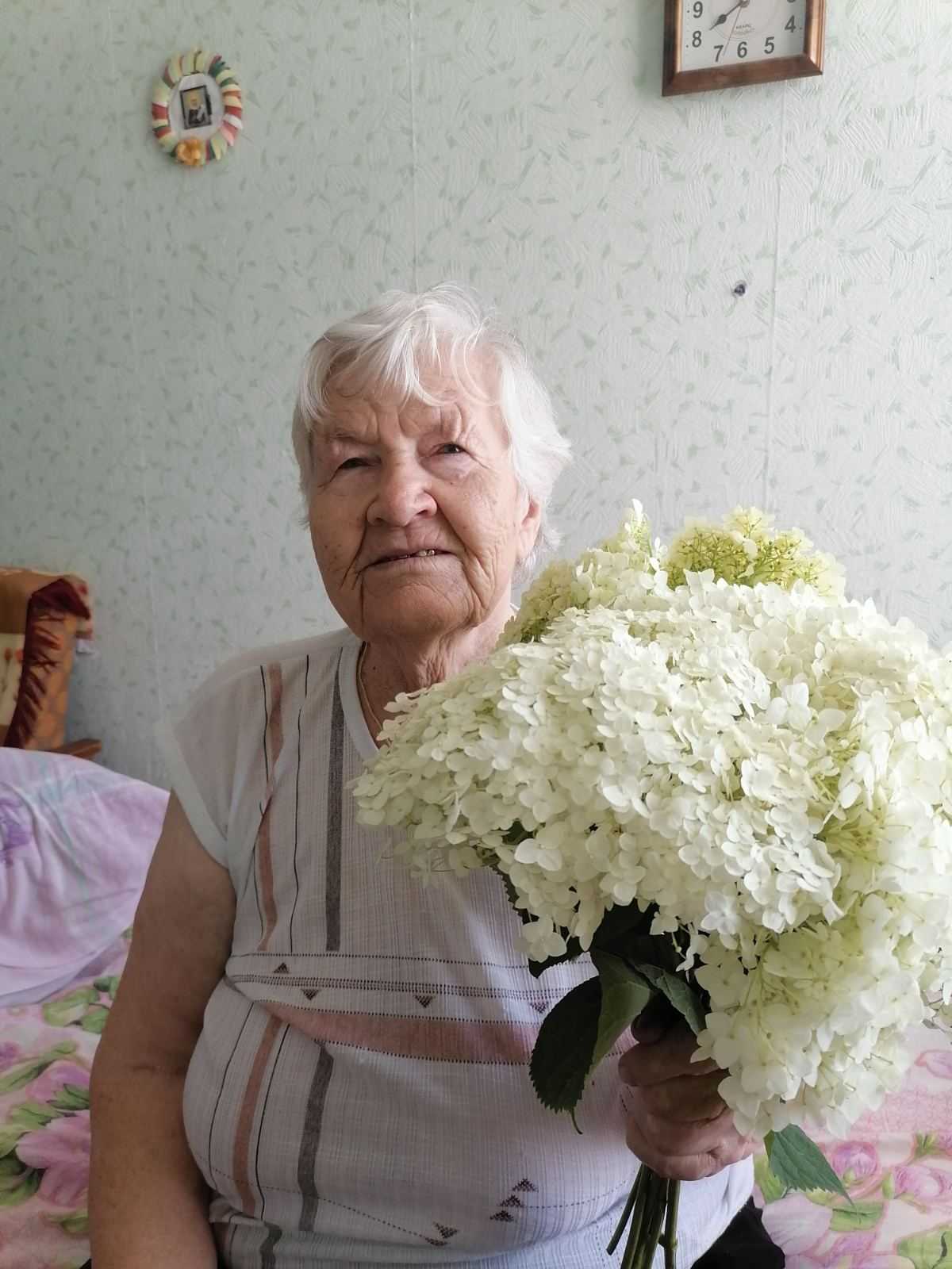 Поздравление жительницы отделения 
