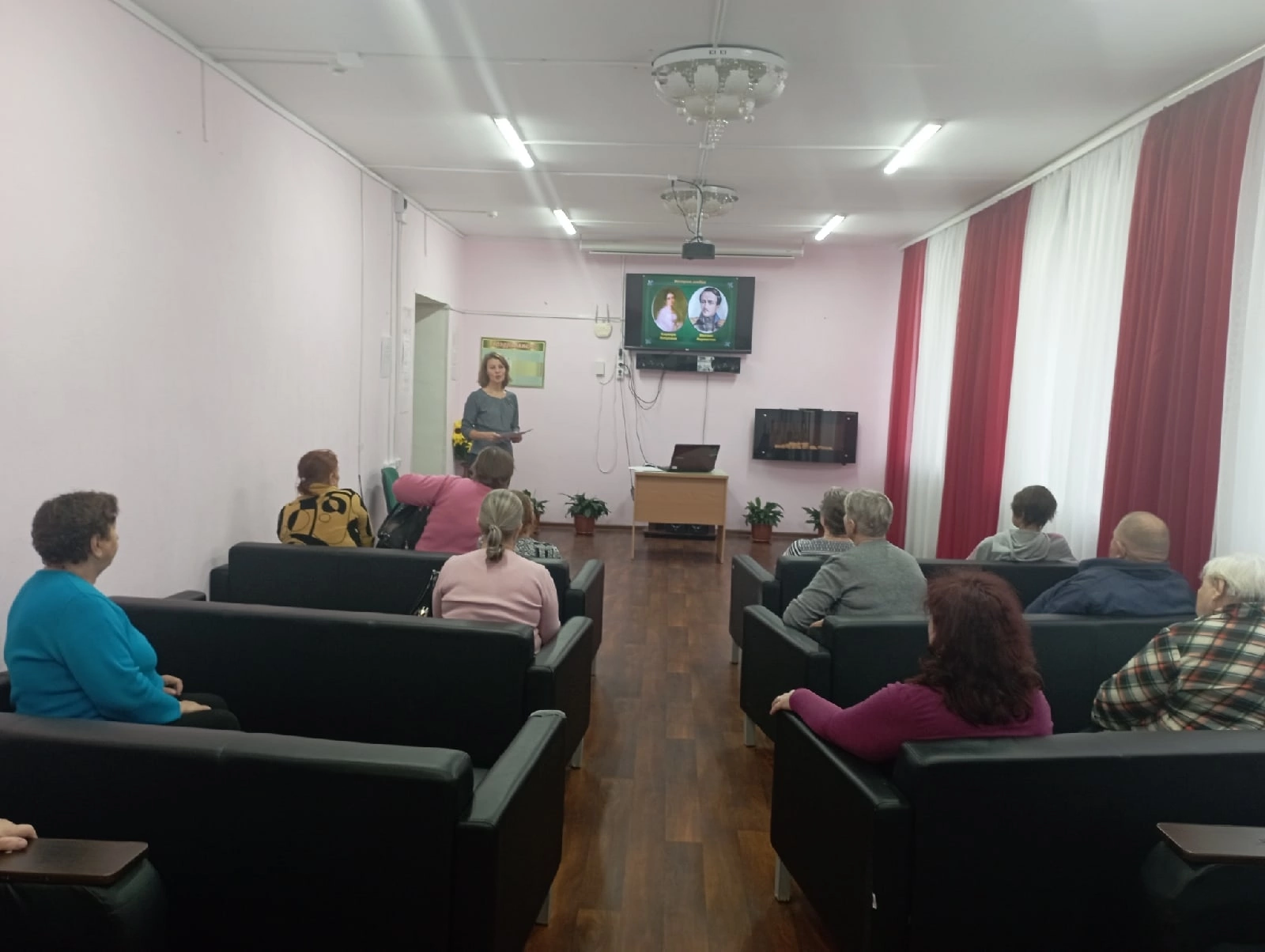 Час поэзии в ОДП