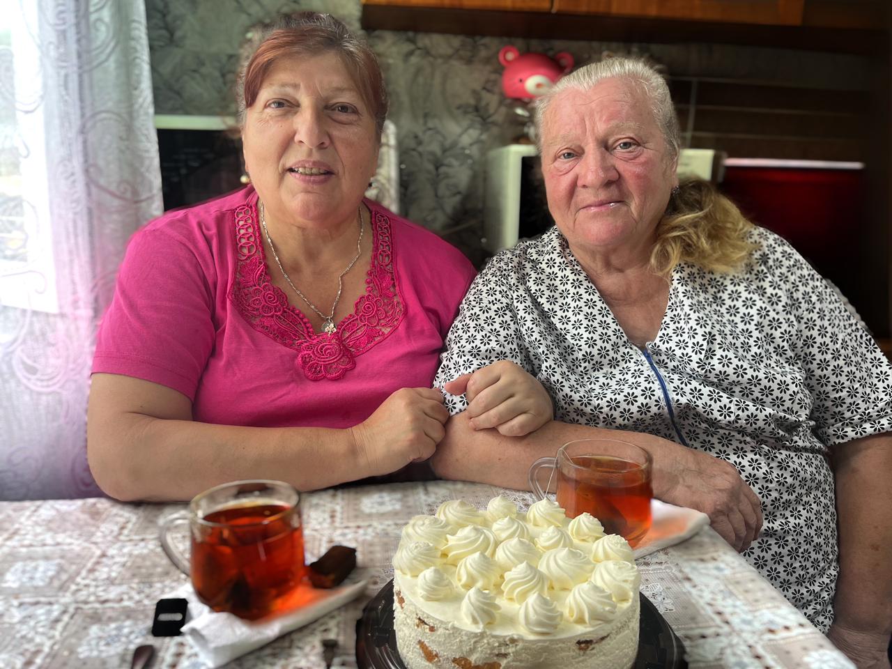 День лимонного пирога с безе