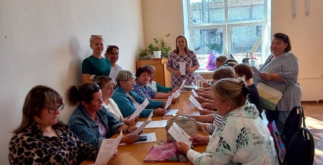 В отделении социального обслуживания на дому прошло совещание с социальными работниками.